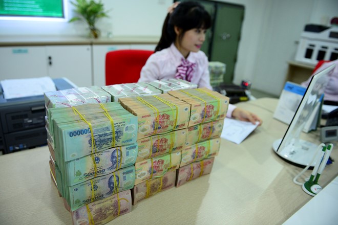 Các ngân hàng bước vào cuộc chạy đua huy động vốn